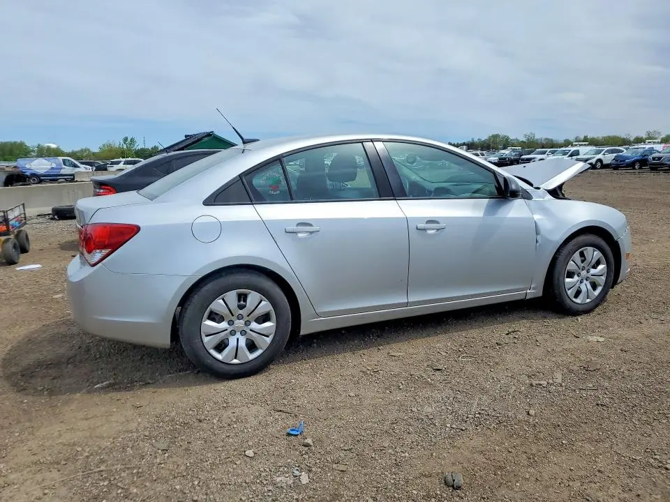 2013 CHEVROLET CRUZE LS  