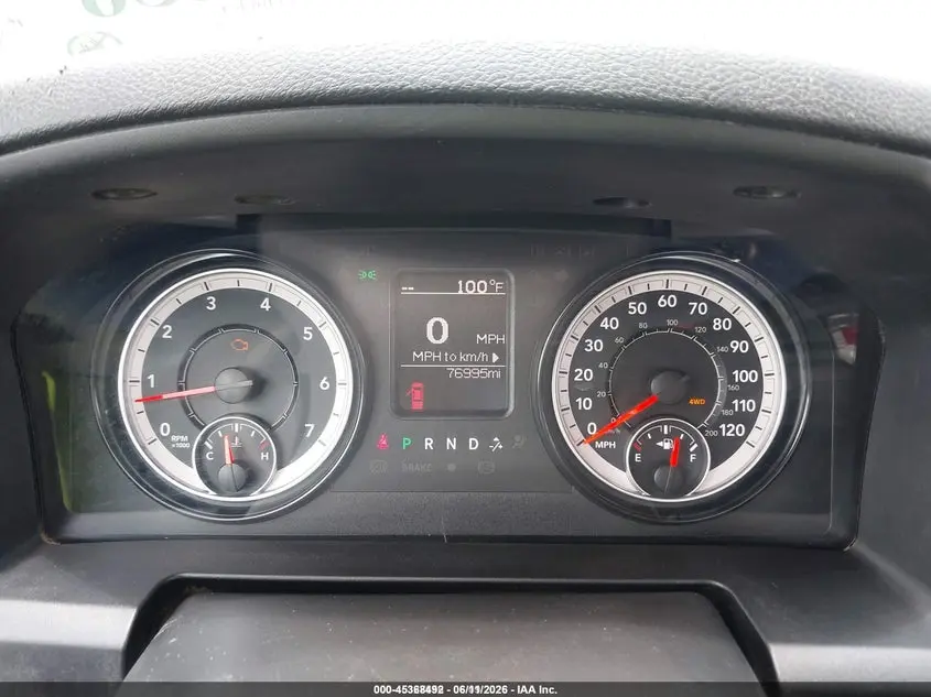 2021 RAM 1500 CLASSIC TRADESMAN  4X4 8' BOX