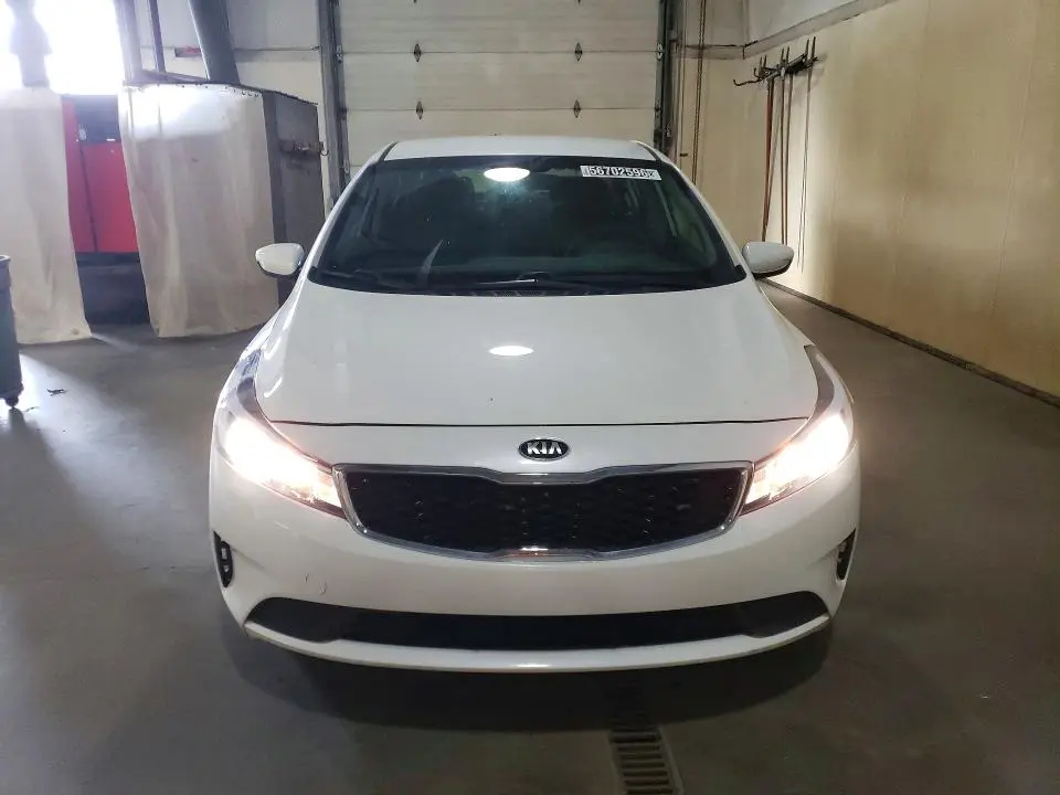 2018 KIA FORTE LX  