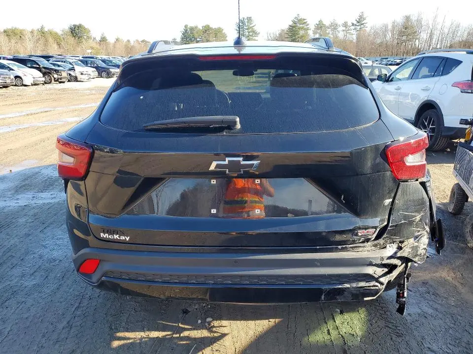 2025 CHEVROLET TRAX 2RS  