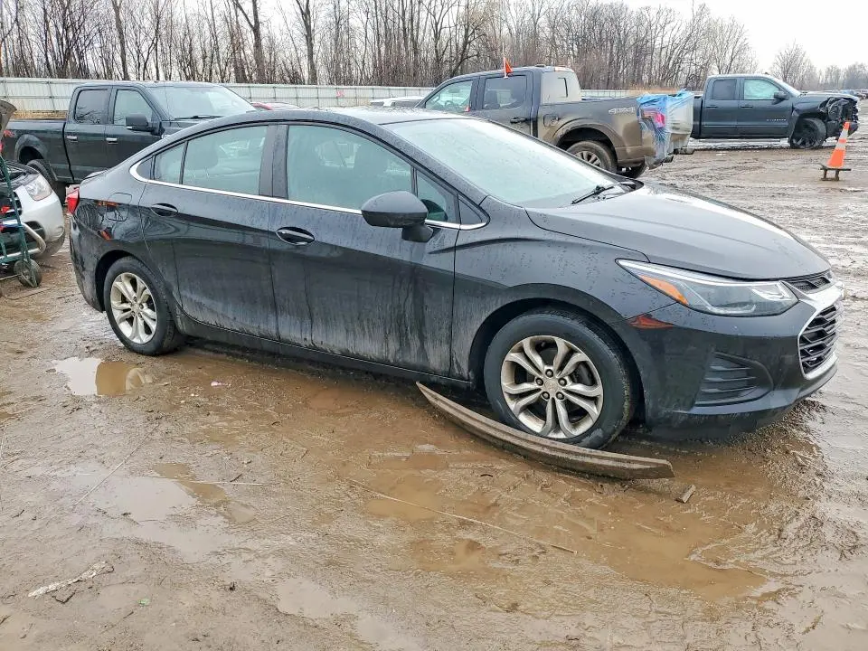 2019 CHEVROLET CRUZE LT  