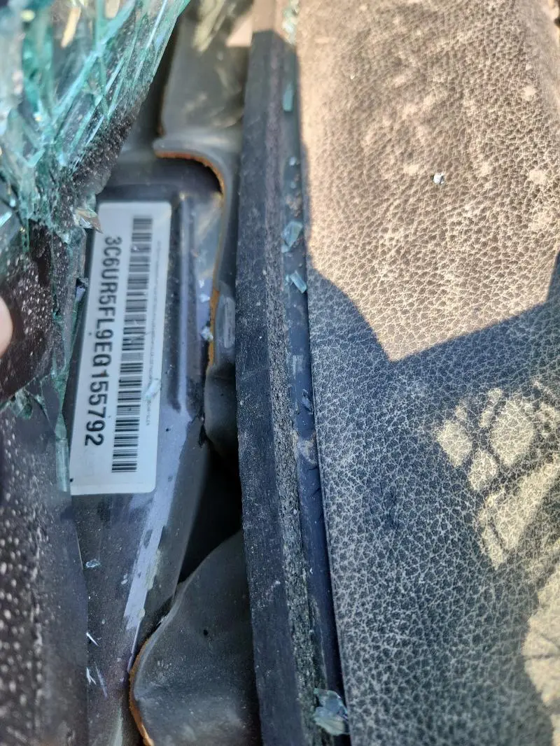 2014 RAM 2500 LARAMIE  