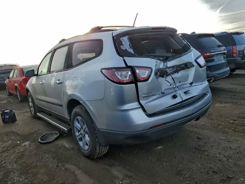 2014 CHEVROLET TRAVERSE LS  