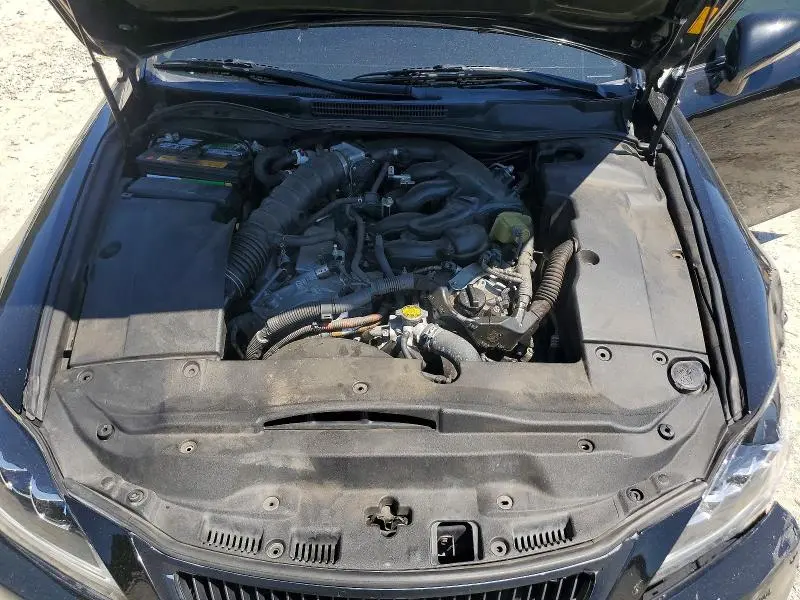 2011 LEXUS IS 250  