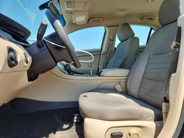 2013 FORD TAURUS SE  