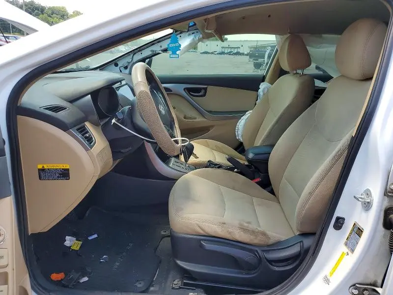 2013 HYUNDAI ELANTRA   