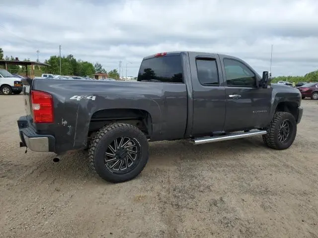 2011 CHEVROLET SILVERADO K1500 LT  