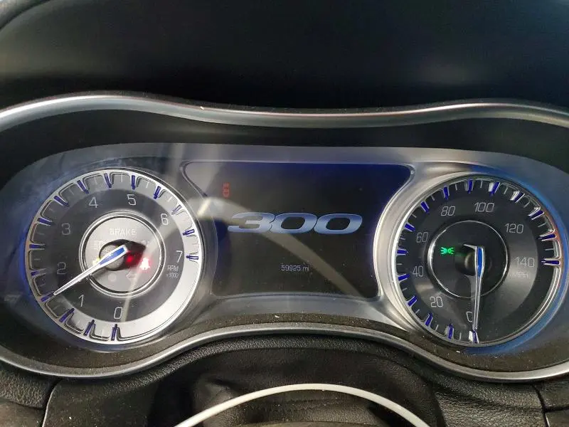 2019 CHRYSLER 300 TOURING  