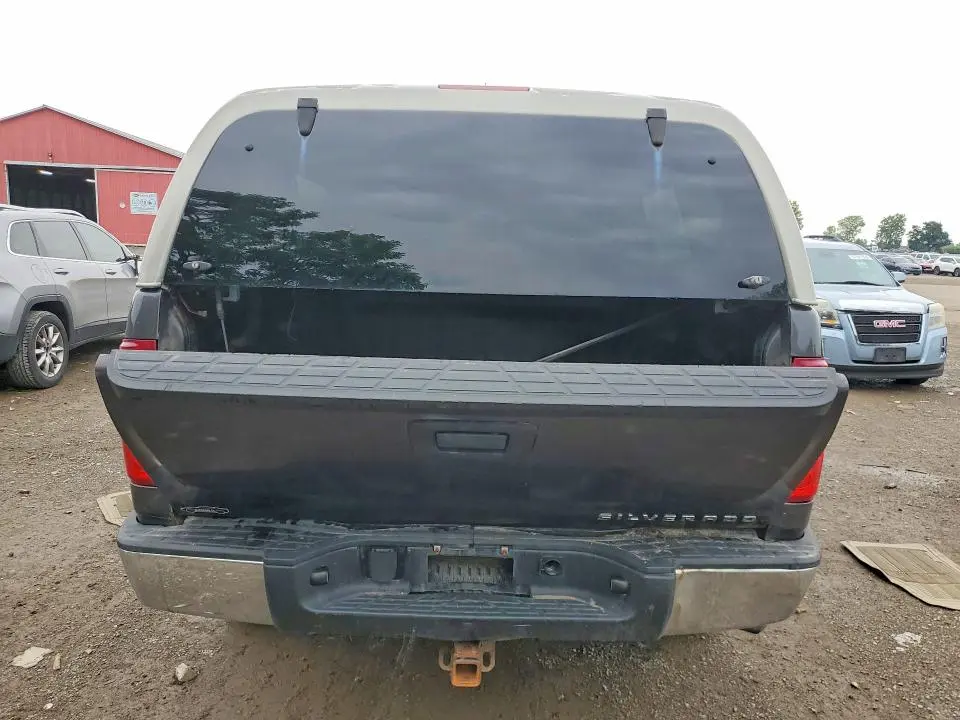 2011 CHEVROLET SILVERADO K1500 LS  