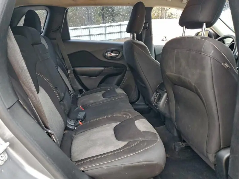 2014 JEEP CHEROKEE SPORT  