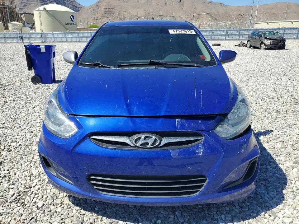 2013 HYUNDAI ACCENT GS  