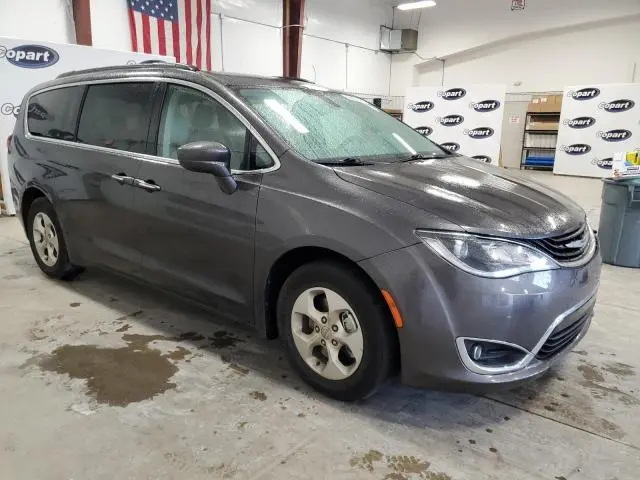 2017 CHRYSLER PACIFICA EHYBRID PREMIUM  