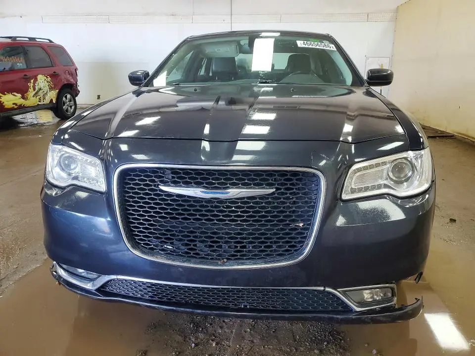 2016 CHRYSLER 300 LIMITED  