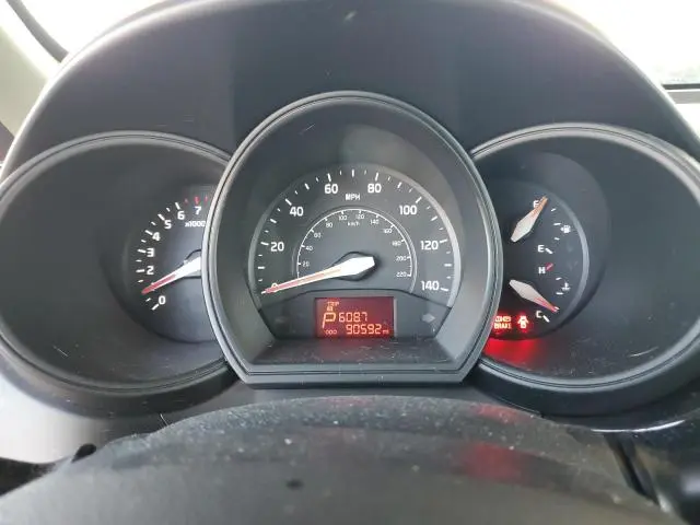 2016 KIA RIO LX  