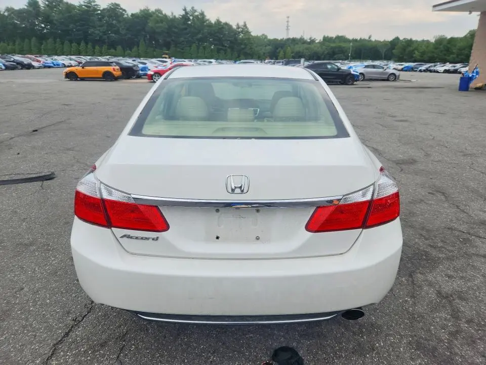 2014 HONDA ACCORD LX  