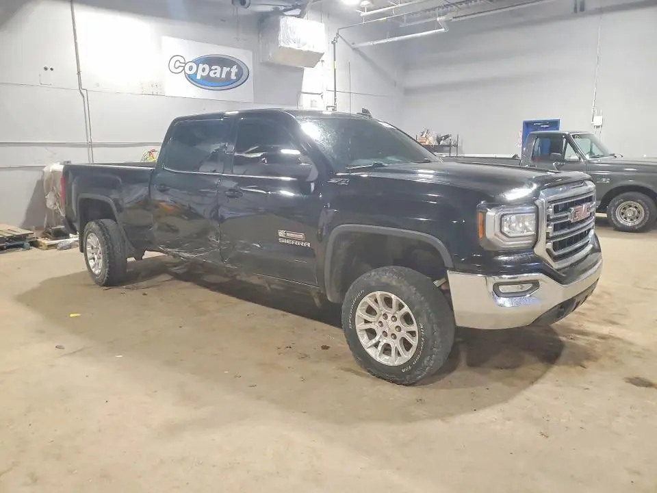2017 GMC SIERRA K1500 SLE  