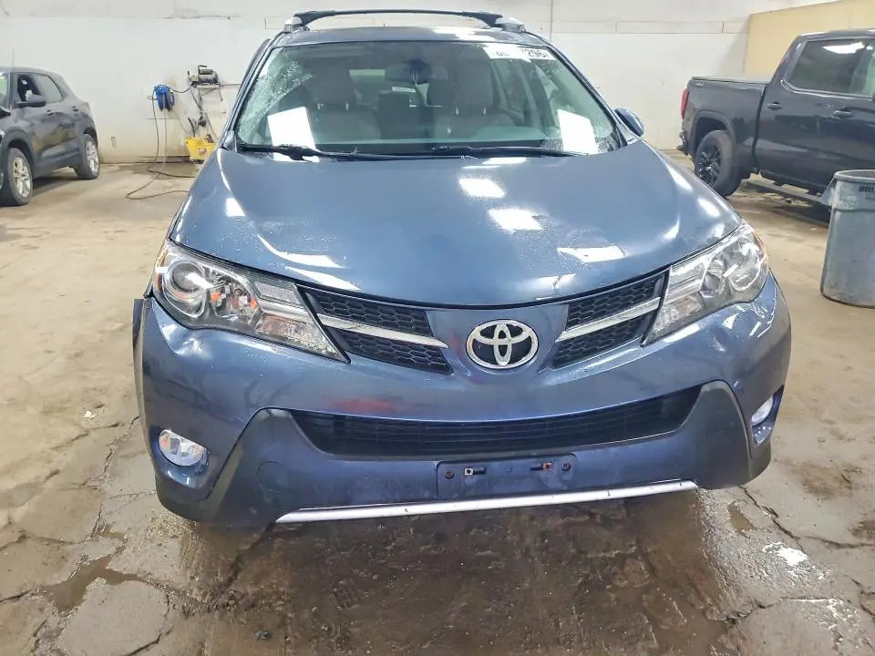 2013 TOYOTA RAV4 LIMITED  