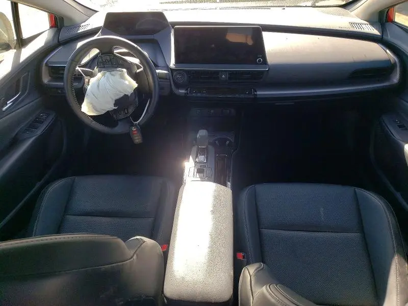 2023 TOYOTA PRIUS LE  