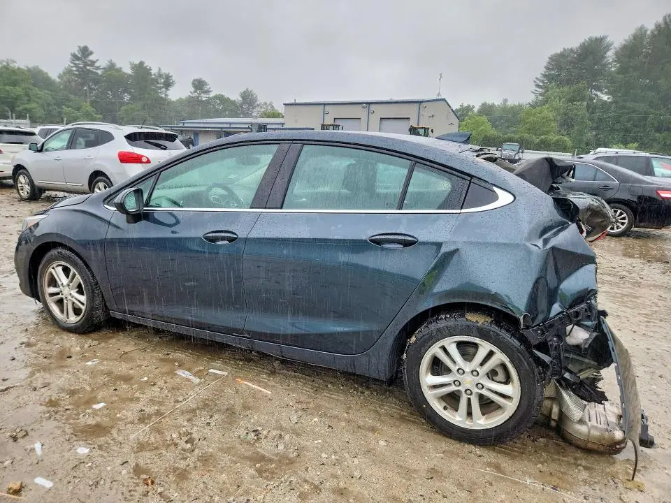 2018 CHEVROLET CRUZE LT  