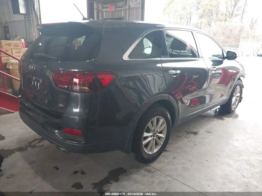 2019 KIA SORENTO 2.4L LX