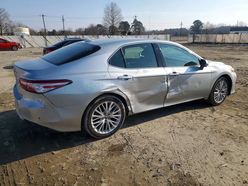 2018 TOYOTA CAMRY HYBRID  