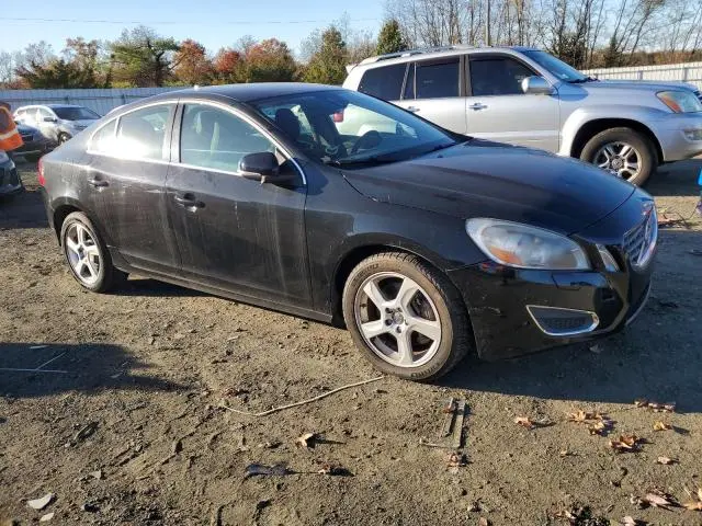 2013 VOLVO S60 T5  