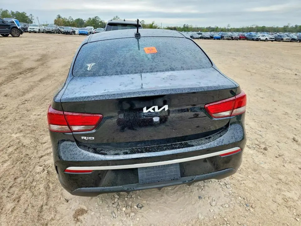 2023 KIA RIO LX  
