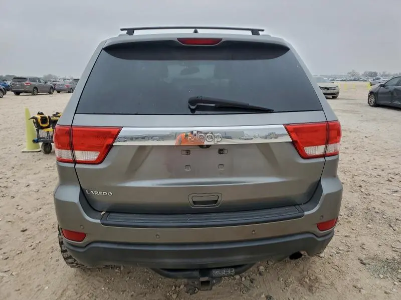 2013 JEEP GRAND CHEROKEE LAREDO  