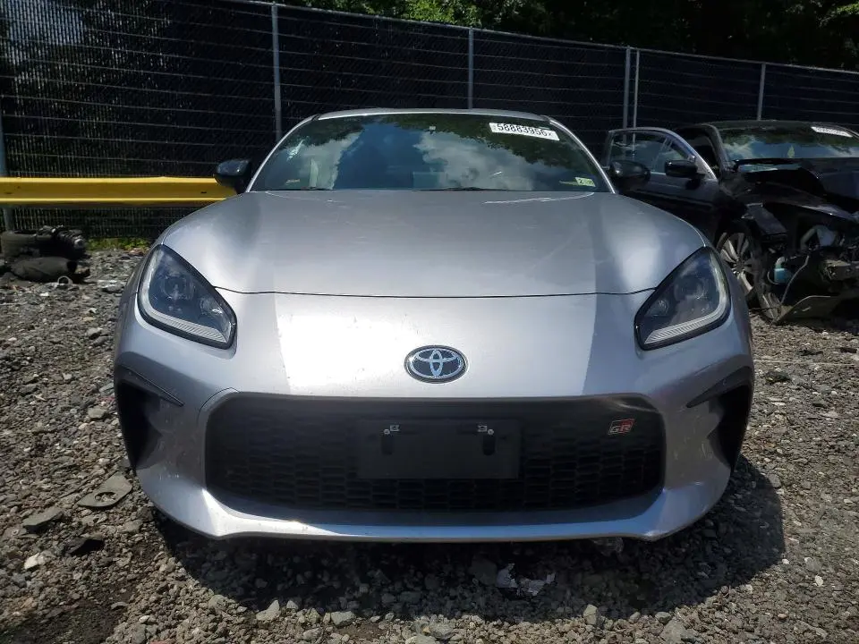 2023 TOYOTA GR 86 PREMIUM  