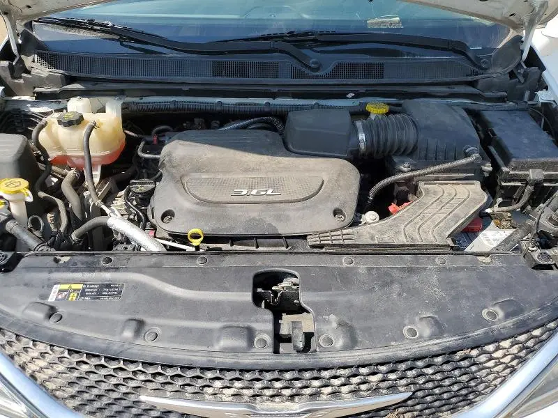 2017 CHRYSLER PACIFICA TOURING L PLUS  