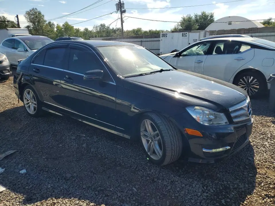 2013 MERCEDES-BENZ C 300 4MATIC  