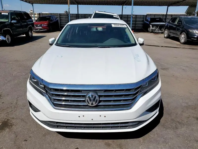 2021 VOLKSWAGEN PASSAT S  