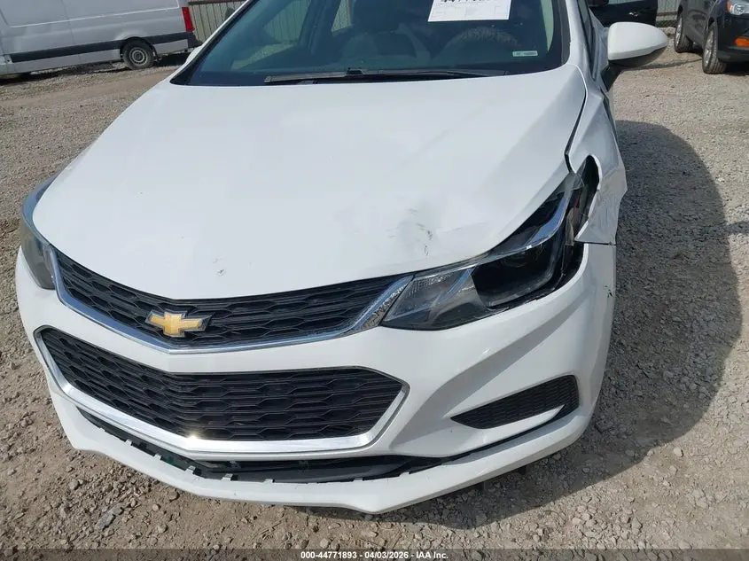 2018 CHEVROLET CRUZE LT AUTO