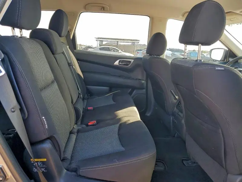 2020 NISSAN PATHFINDER SV  