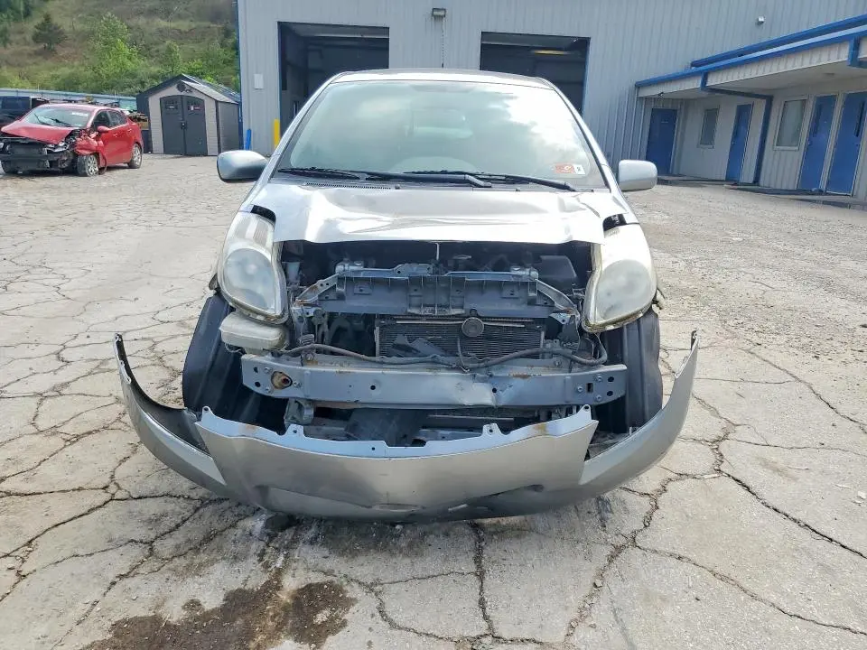 2010 TOYOTA YARIS   