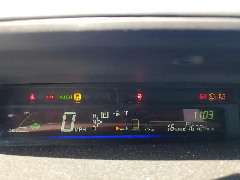2015 TOYOTA PRIUS V TWO  