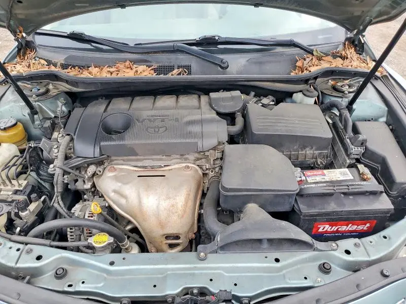 2011 TOYOTA CAMRY XLE  