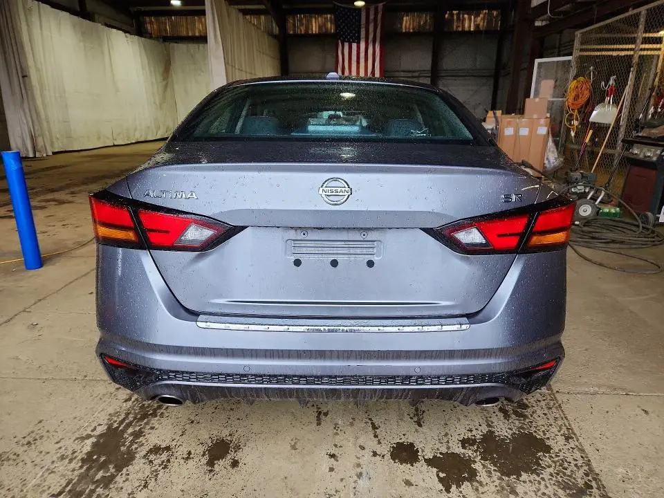 2021 NISSAN ALTIMA 2.5 SR  