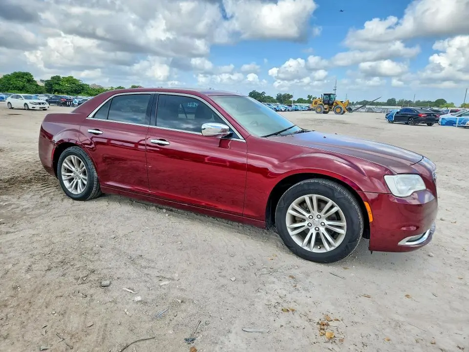 2016 CHRYSLER 300C   