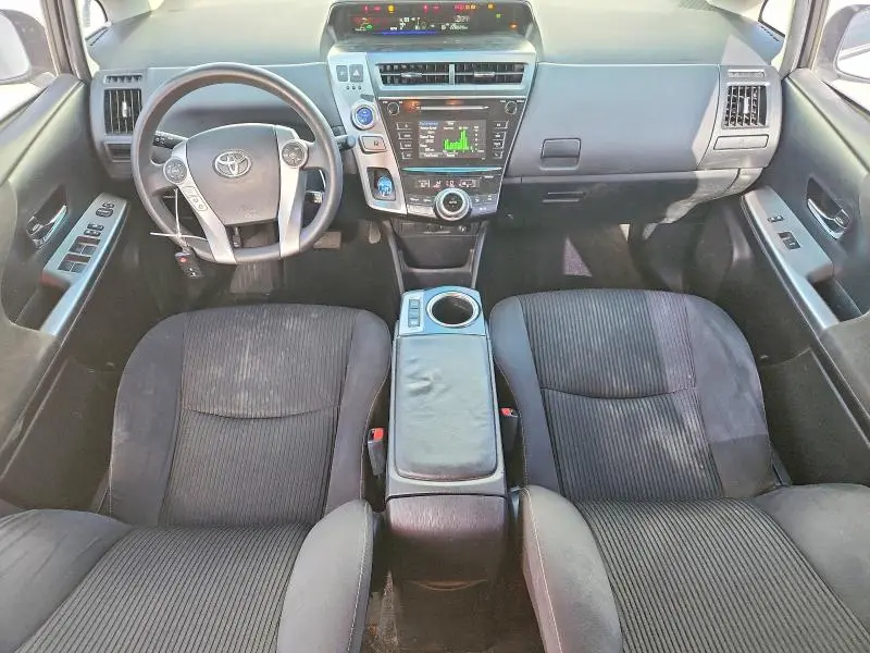 2016 TOYOTA PRIUS V TWO  