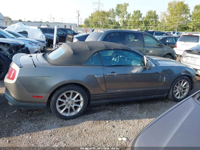 2011 FORD MUSTANG V6 PREMIUM