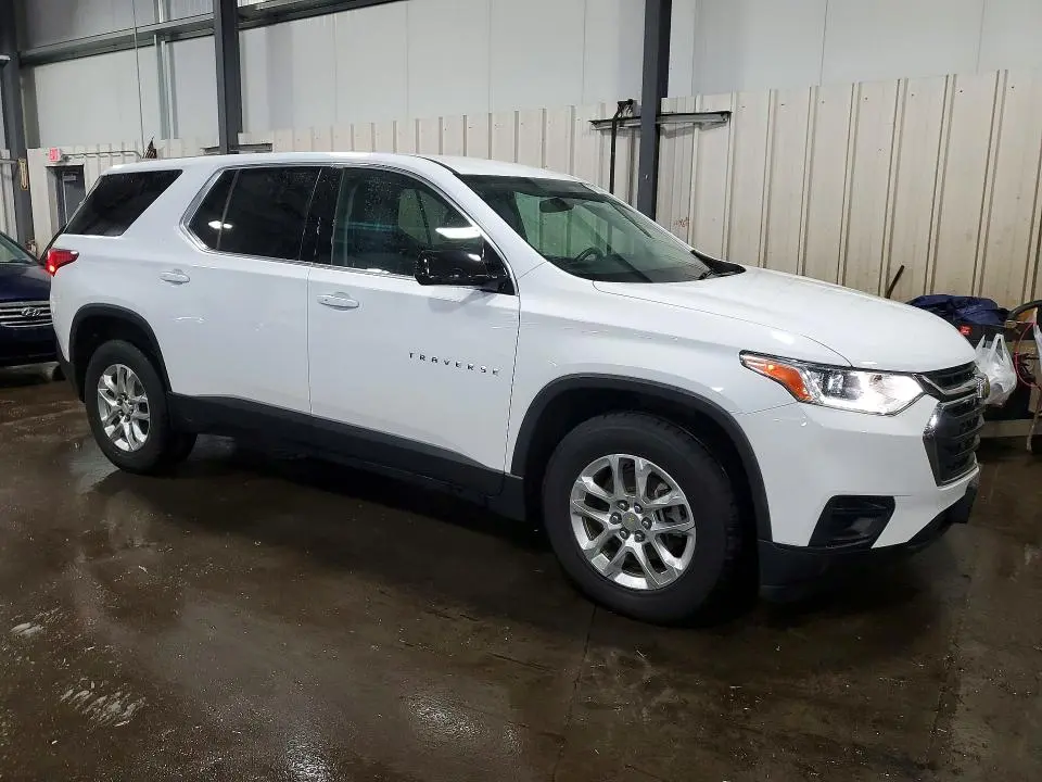 2020 CHEVROLET TRAVERSE LS  