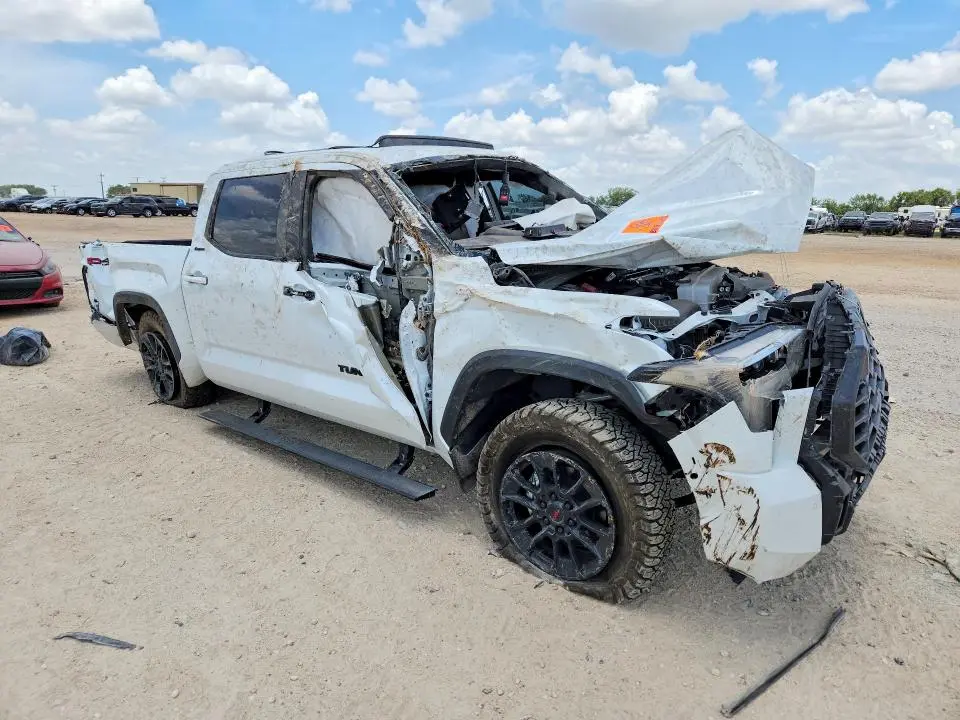 2025 TOYOTA TUNDRA LIMITED  