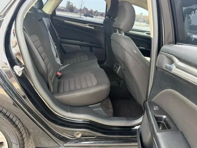 2017 FORD FUSION SE HYBRID  