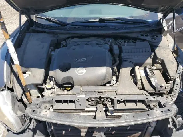 2010 NISSAN MAXIMA S  