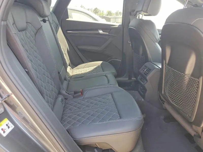 2024 AUDI SQ5 PREMIUM PLUS  