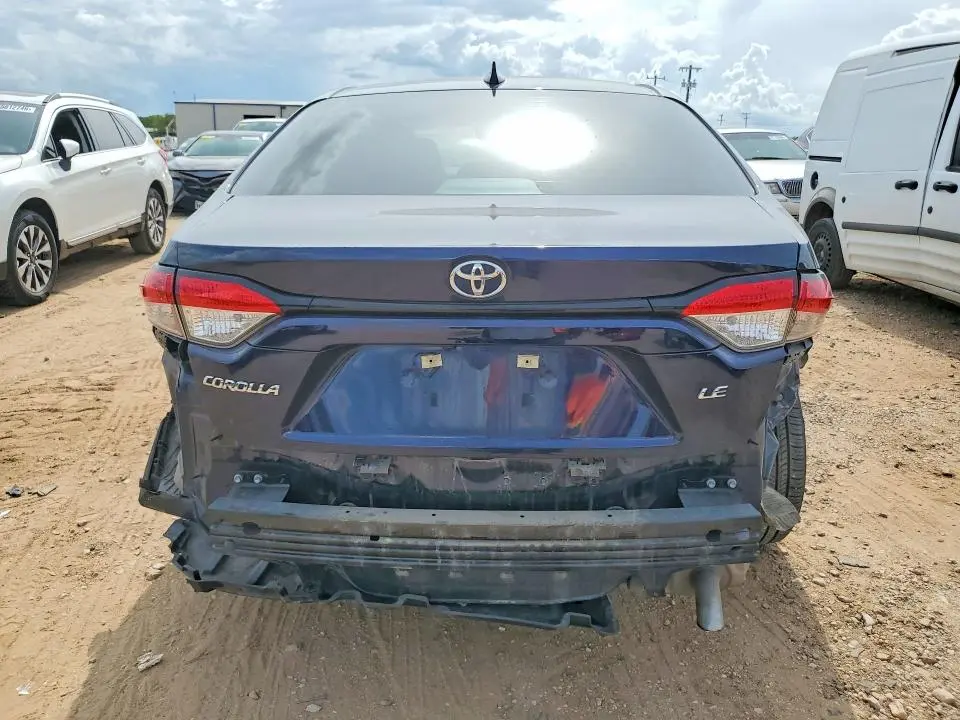 2022 TOYOTA COROLLA LE  