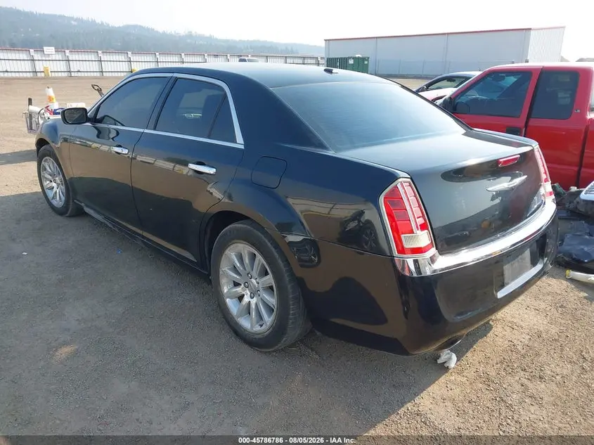 2012 CHRYSLER 300C  