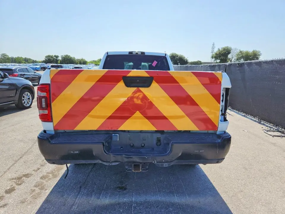 2022 RAM 2500 TRADESMAN  