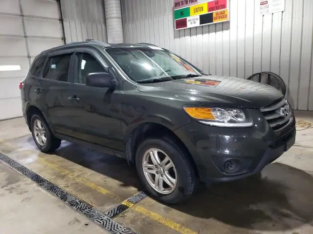 2012 HYUNDAI SANTA FE GLS  